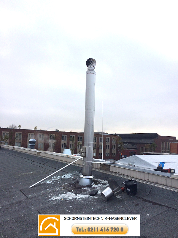 Sturmschaden doppelwandiger Kamin BV Schreinerei Heerdt